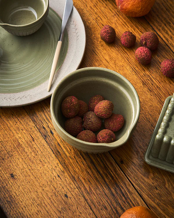 Scallop Bowl - 16cm Peppercorn - Kitchen Life | Robert Gordon