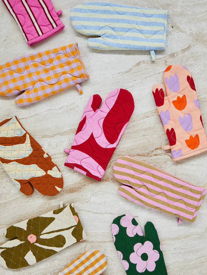 Butter Blue Seersucker Oven Mitt | Mosey Me