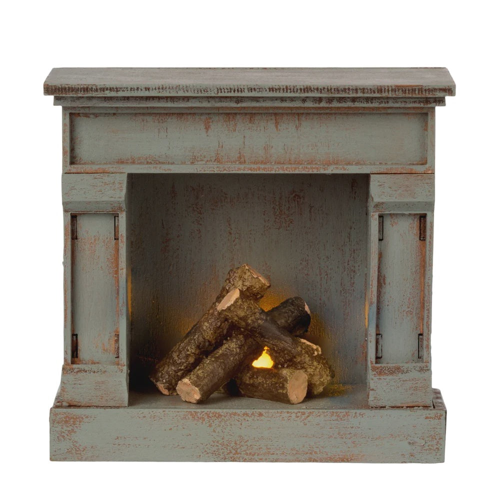 Miniature Fireplace vintage blue | Maileg