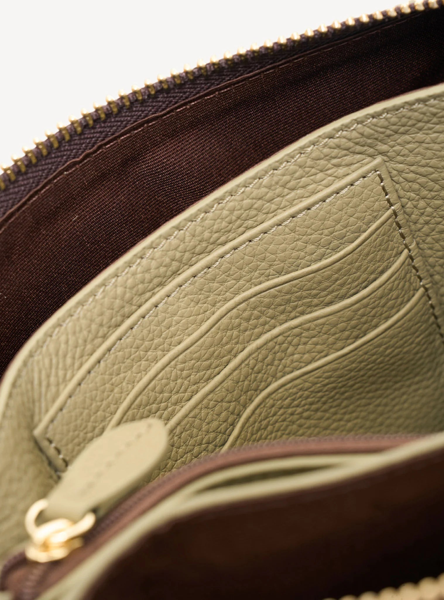 Matilda Crossbody Eucalyptus + Chunky Chain | Saben