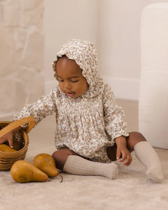 Woven Ruffle Bonnet Posy - Ivory | Quincy Mae