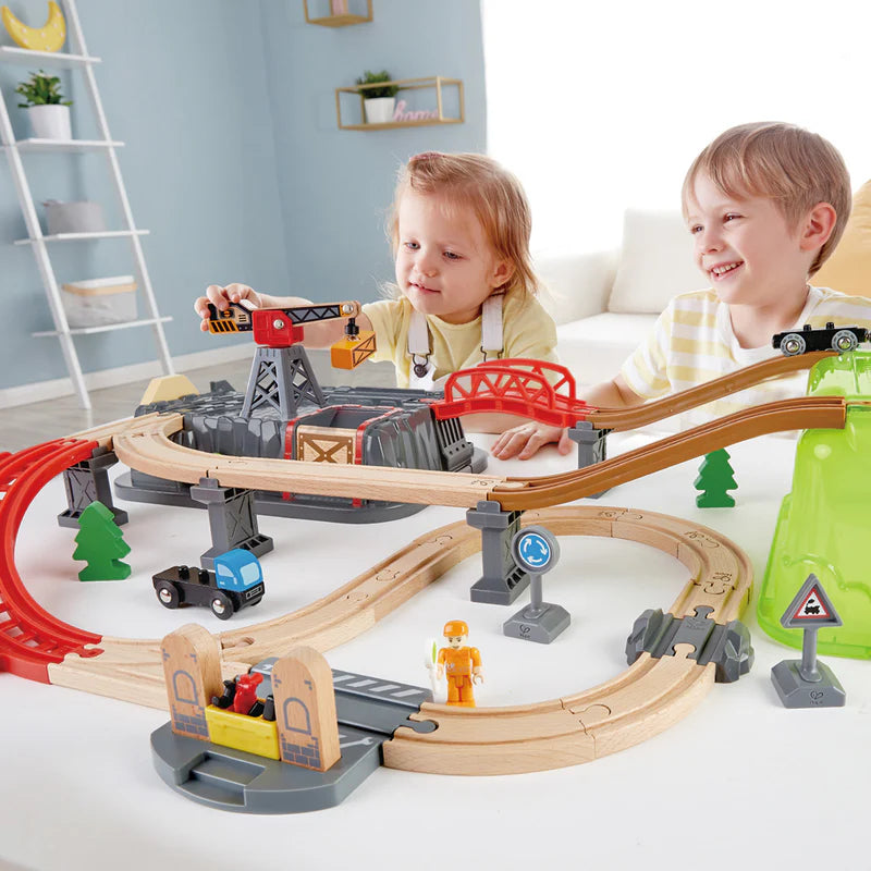 Railway Bucket-Builder-Set | Hape