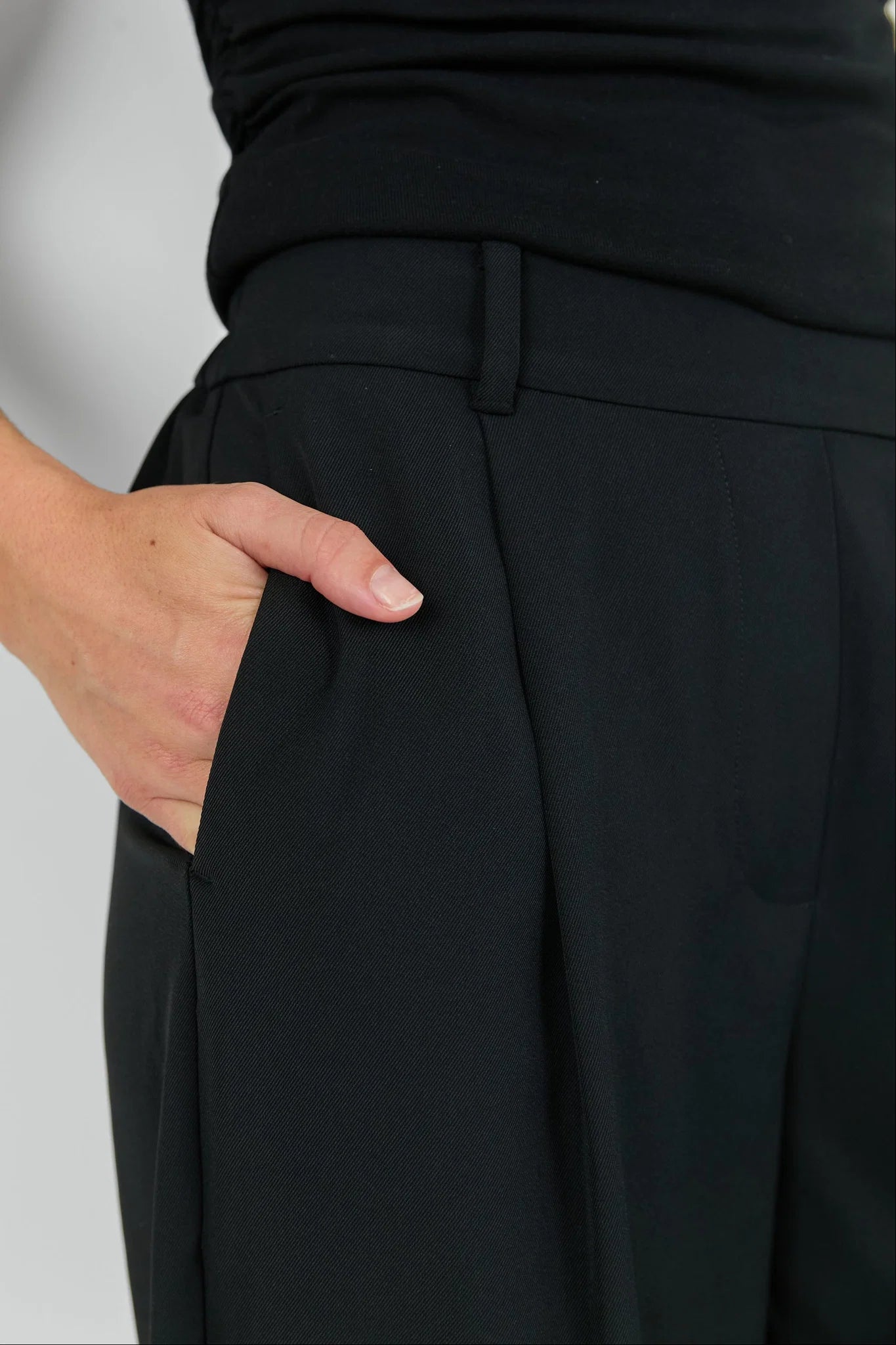 Business Black Wide Leg Pleat Front Pants | Among The Brave