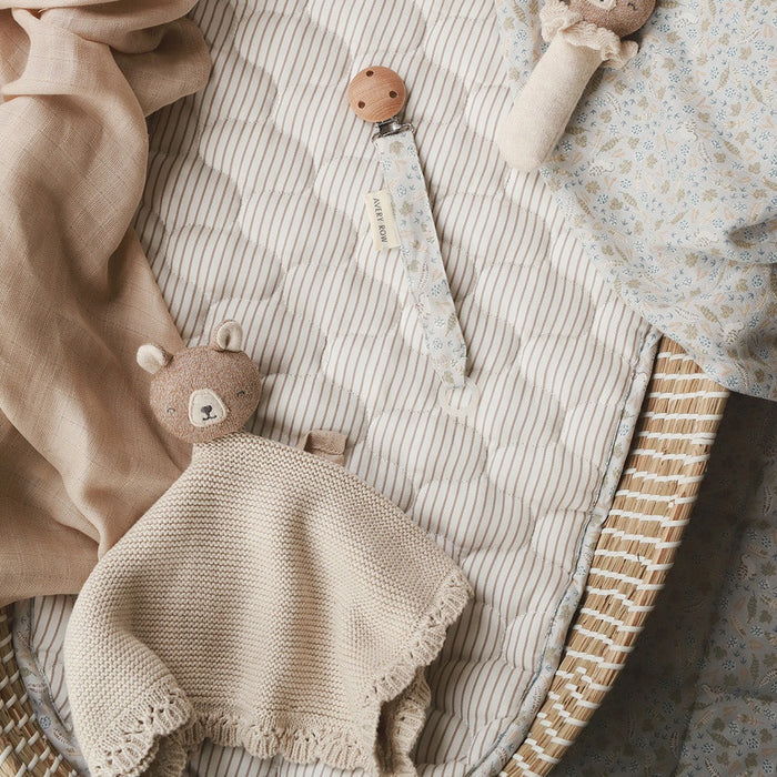 Cuddle Cloth - Brown Bear |  Avery Row
