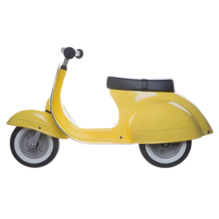 Ambosstoys Primo ride-on Scooter Yellow | Hape