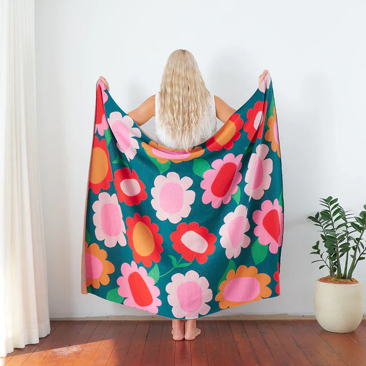 COTTON Knit Throw - Flower Patch | Annabel Trends