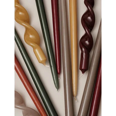 BROSTE Candle Taper - Set of 4 - Glossy Grape Leaf Green | Broste Copenhagen