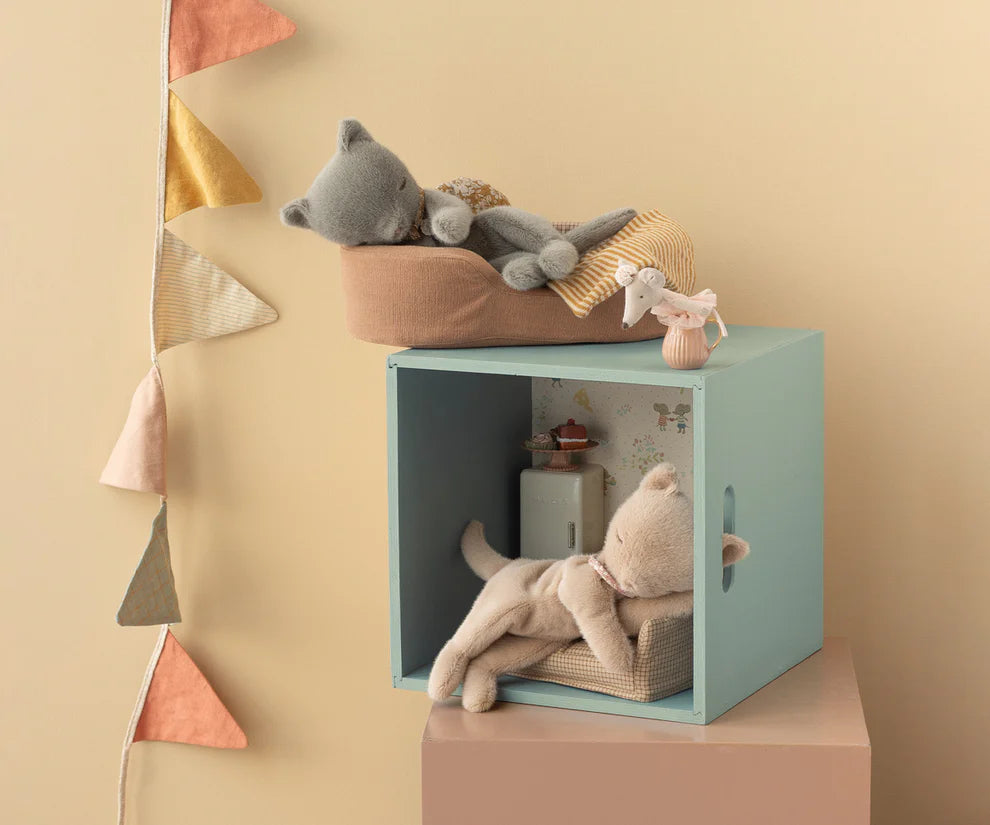 Sleeping Kitten Plush Small - Cream Peach | Maileg