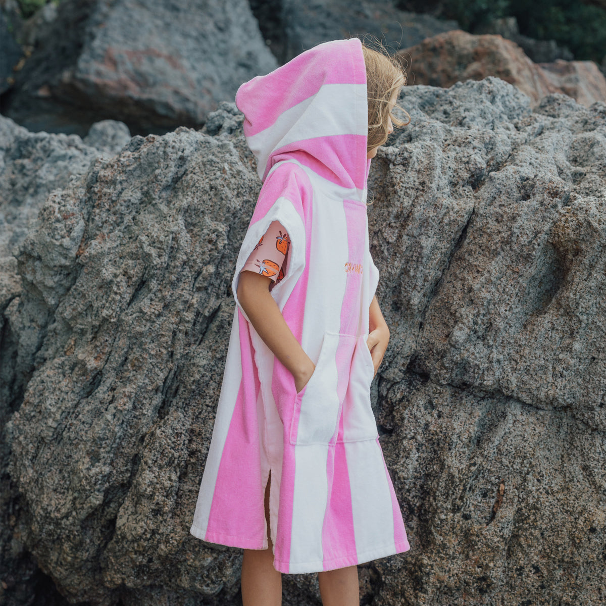 Hooded Towel Candy Stripe | Crywolf