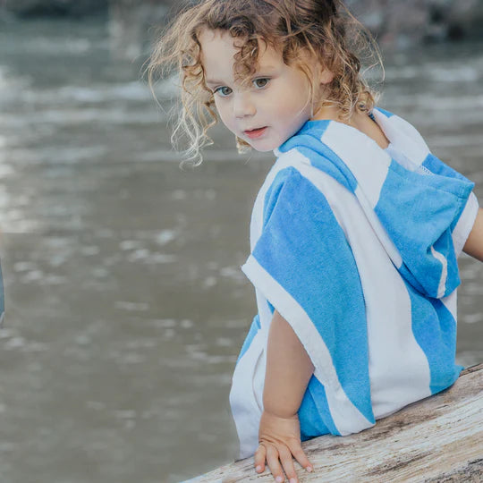Hooded Towel Deep Sea Blue | Crywolf