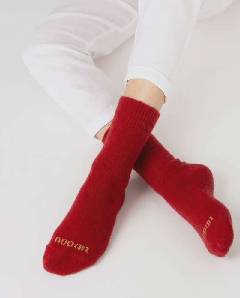 Piha Possum Merino Wool Socks - Scarlet | Nooan