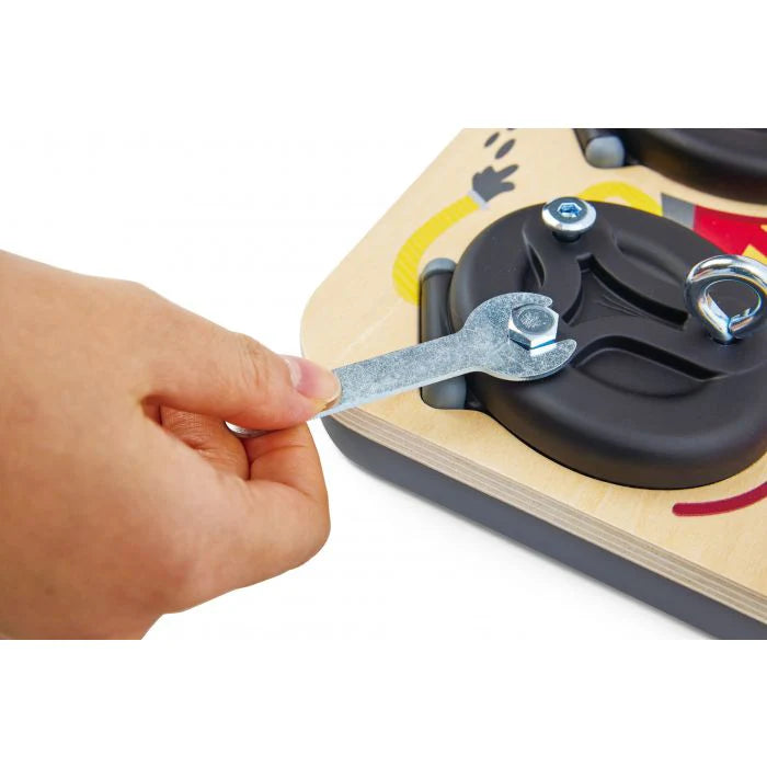 Little Racer’s Busy Board | Hape