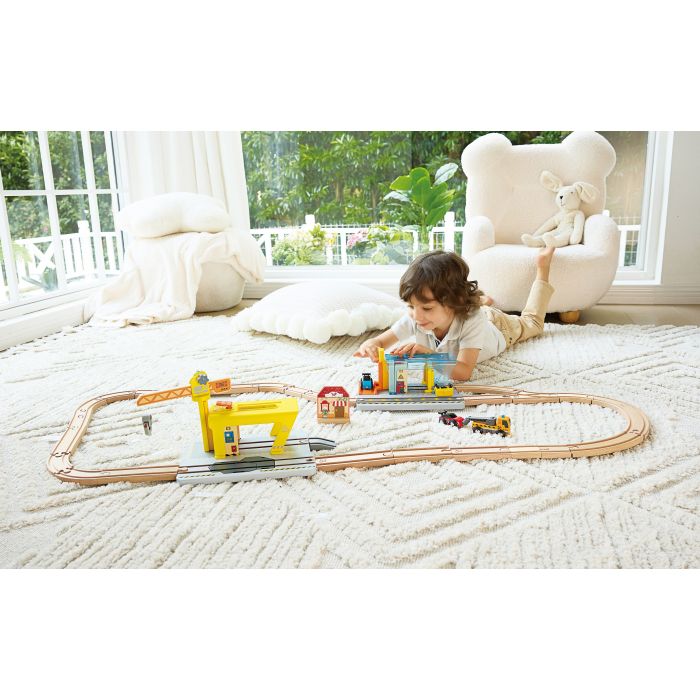Vehicles Repair And Wash Station | Hape