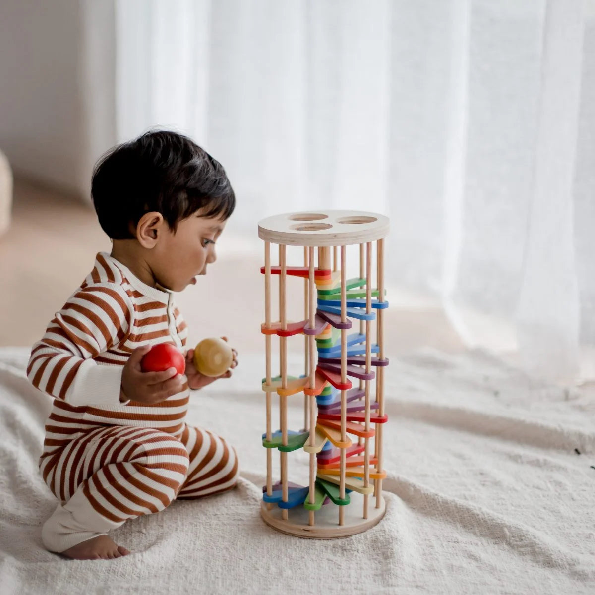 Pound A Ball Tower | Qtoys