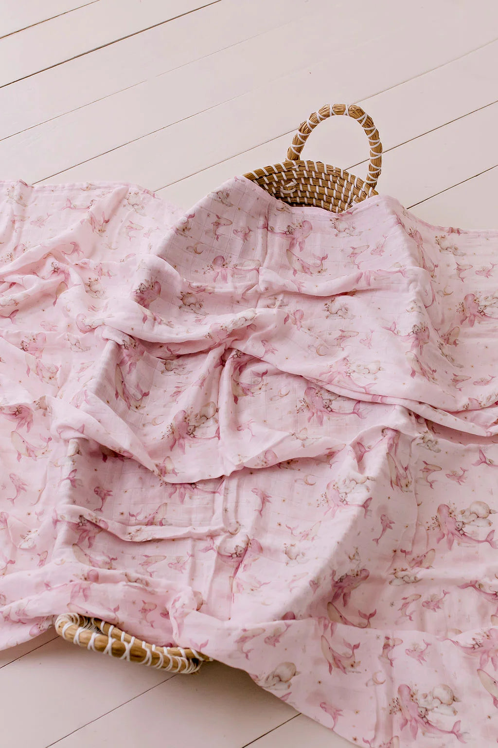Whimsical Whale - Organic Muslin Swaddle | Confetti Kidz