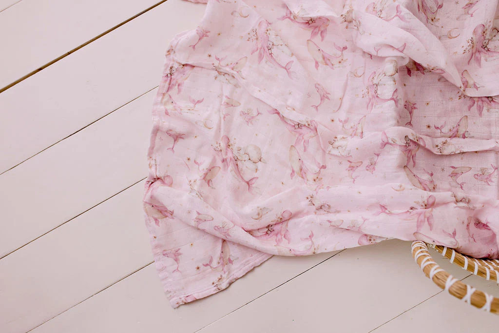 Whimsical Whale - Organic Muslin Swaddle | Confetti Kidz