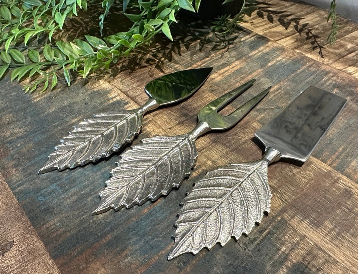 Silver Elm Leaf Cheese Knife Set | Blue Goose Imports