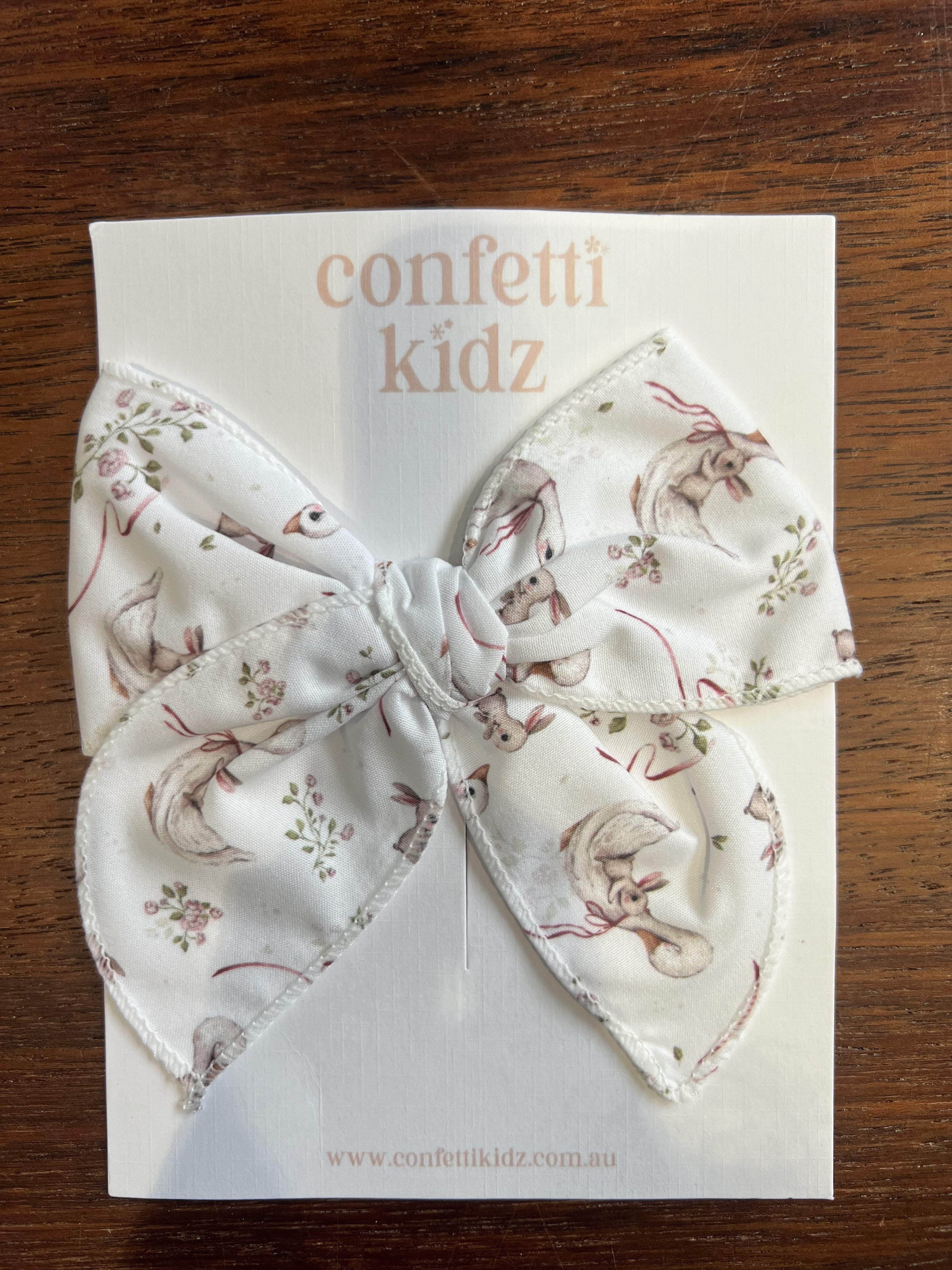 Confetti Kidz - White Bow on Clip