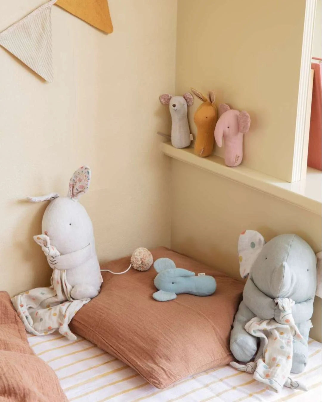 Lullaby Friends Mouse Rattle | Maileg