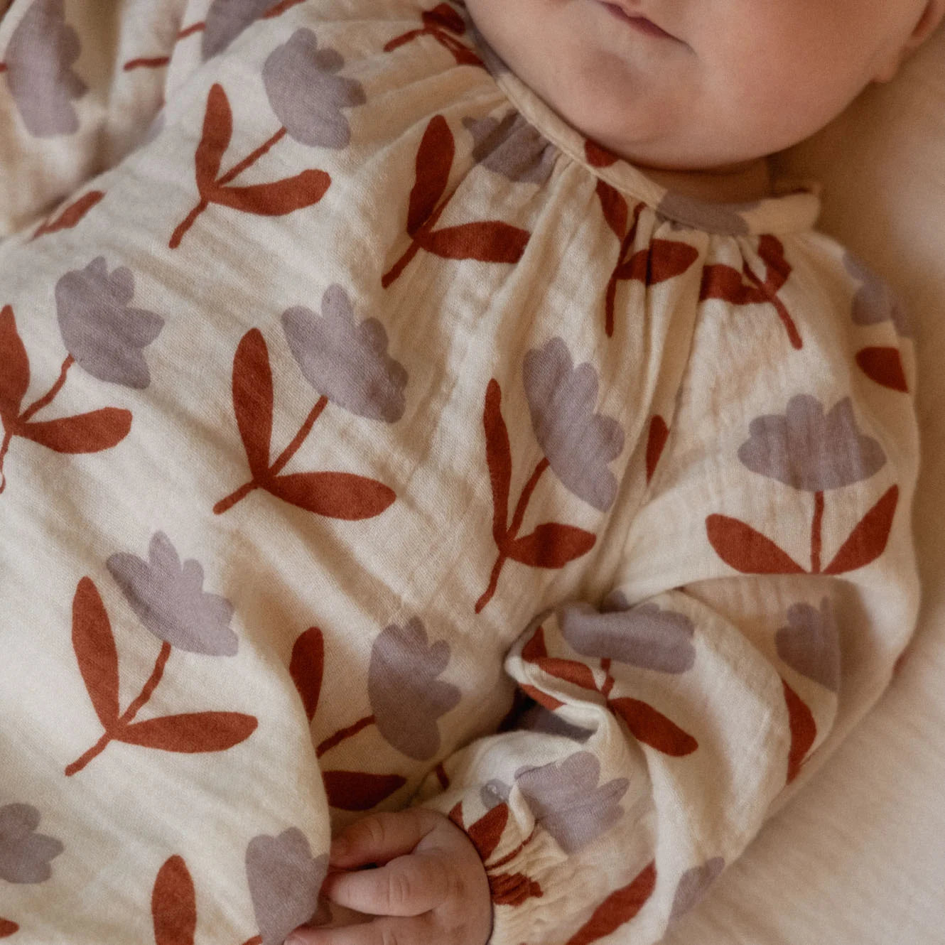 MEADOW BODYSUIT MUSLIN - Fleurette Print | Nature Baby