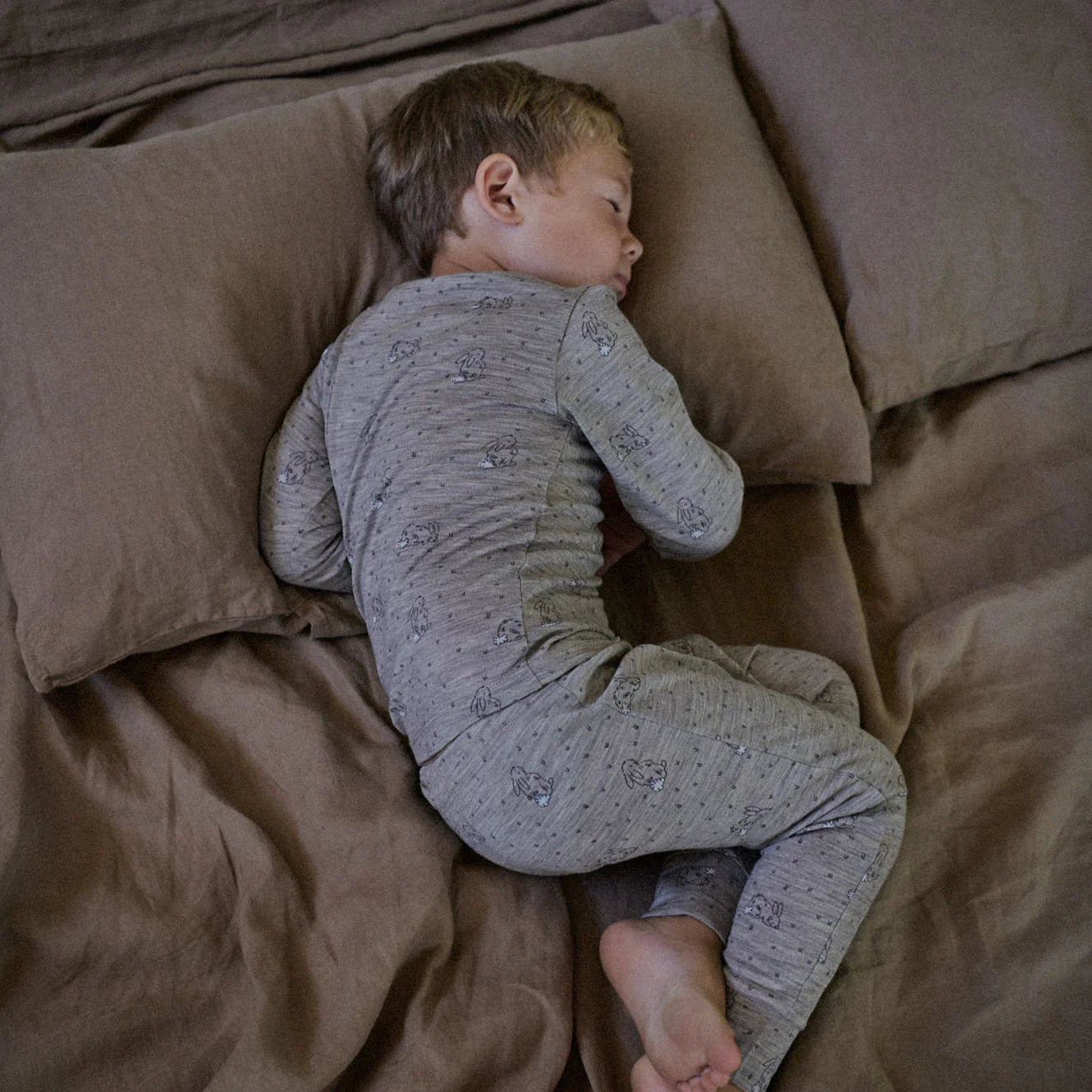 MERINO 2PC LONG SLEEVE PYJAMAS - Bramble Burrow Print | Nature Baby