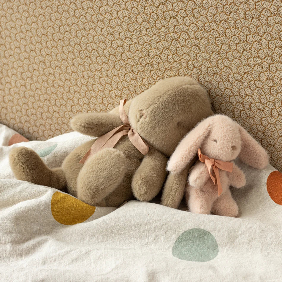 Bunny Plush Medium - Dusty Brown | Maileg