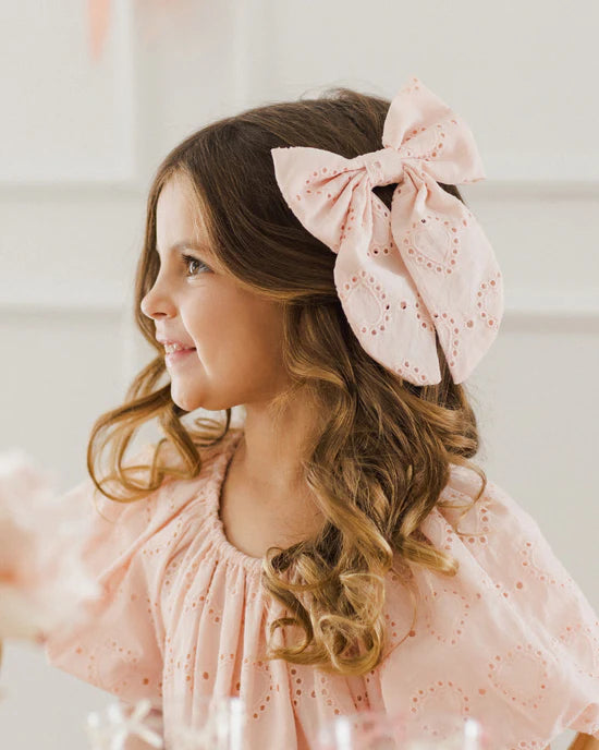 Everly Bow || Blush | Noralee