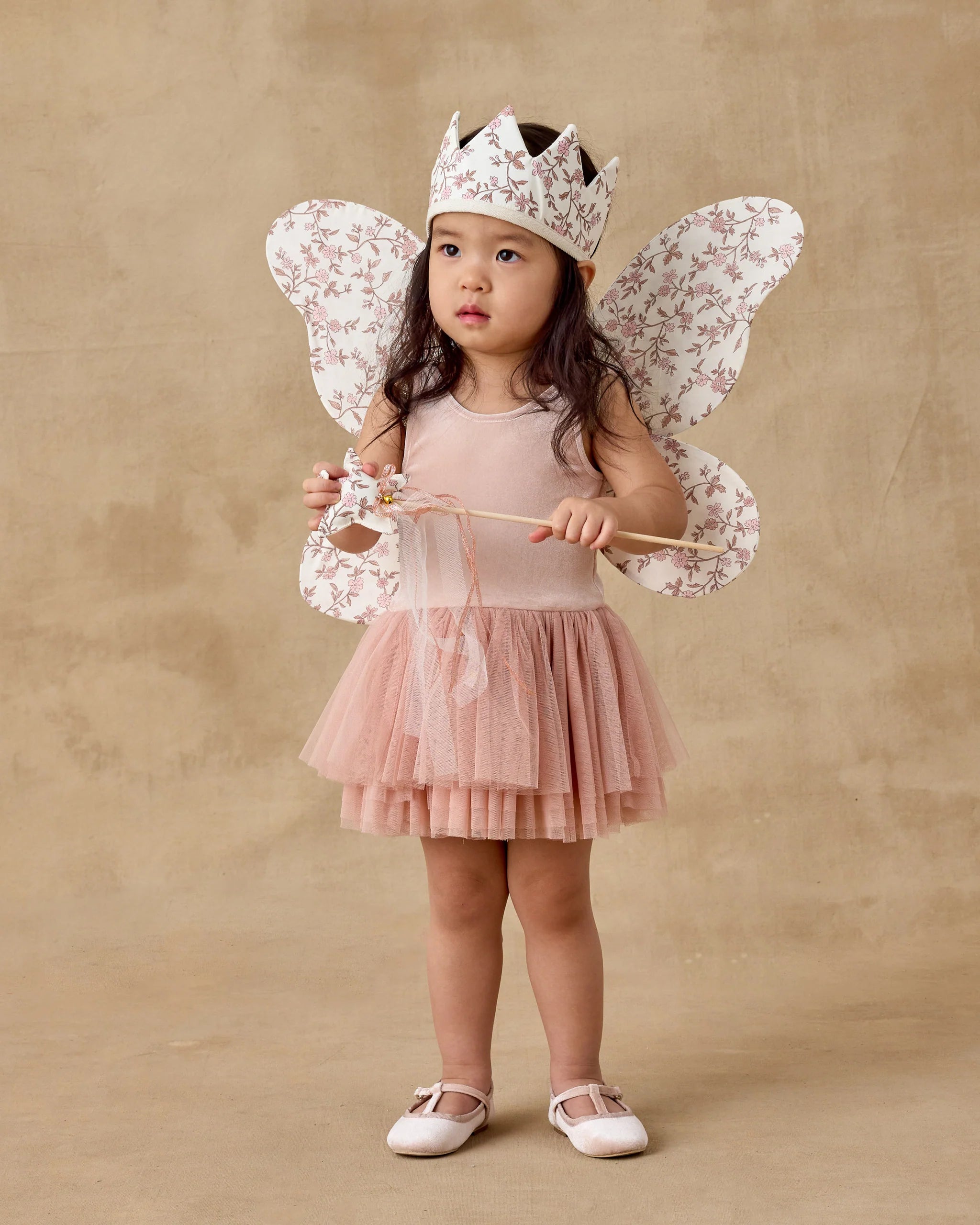 WINGS | ROSE MEADOW | Noralee
