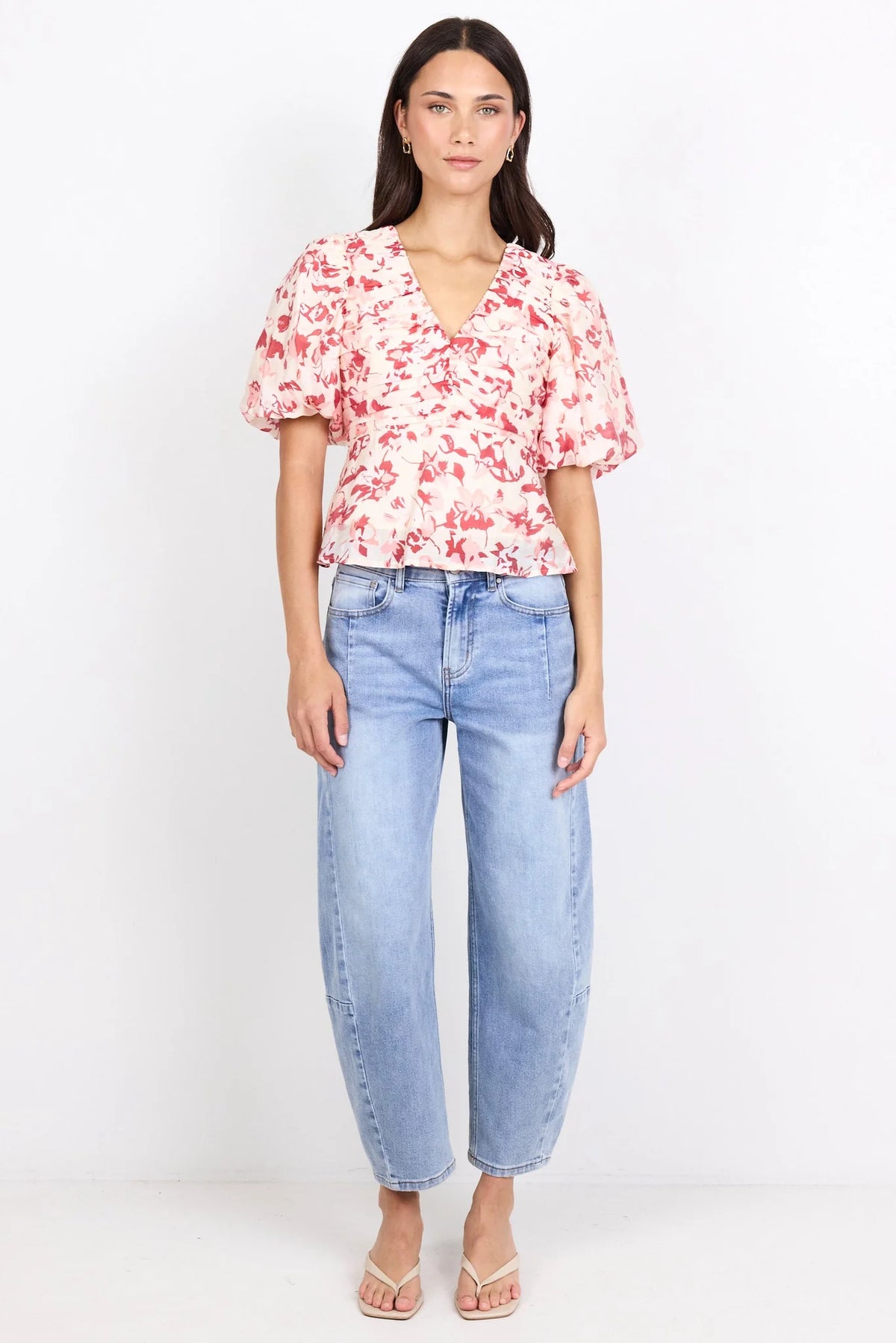 Notch Cream Red Poppy Pleat Front Bubble Sleeve Top | Ivy + Jack