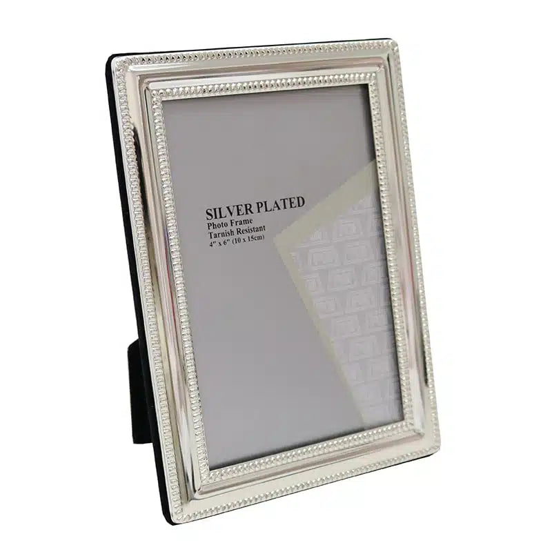 Silver Plated Dainty 6×4" Picture Frame | Le Forge