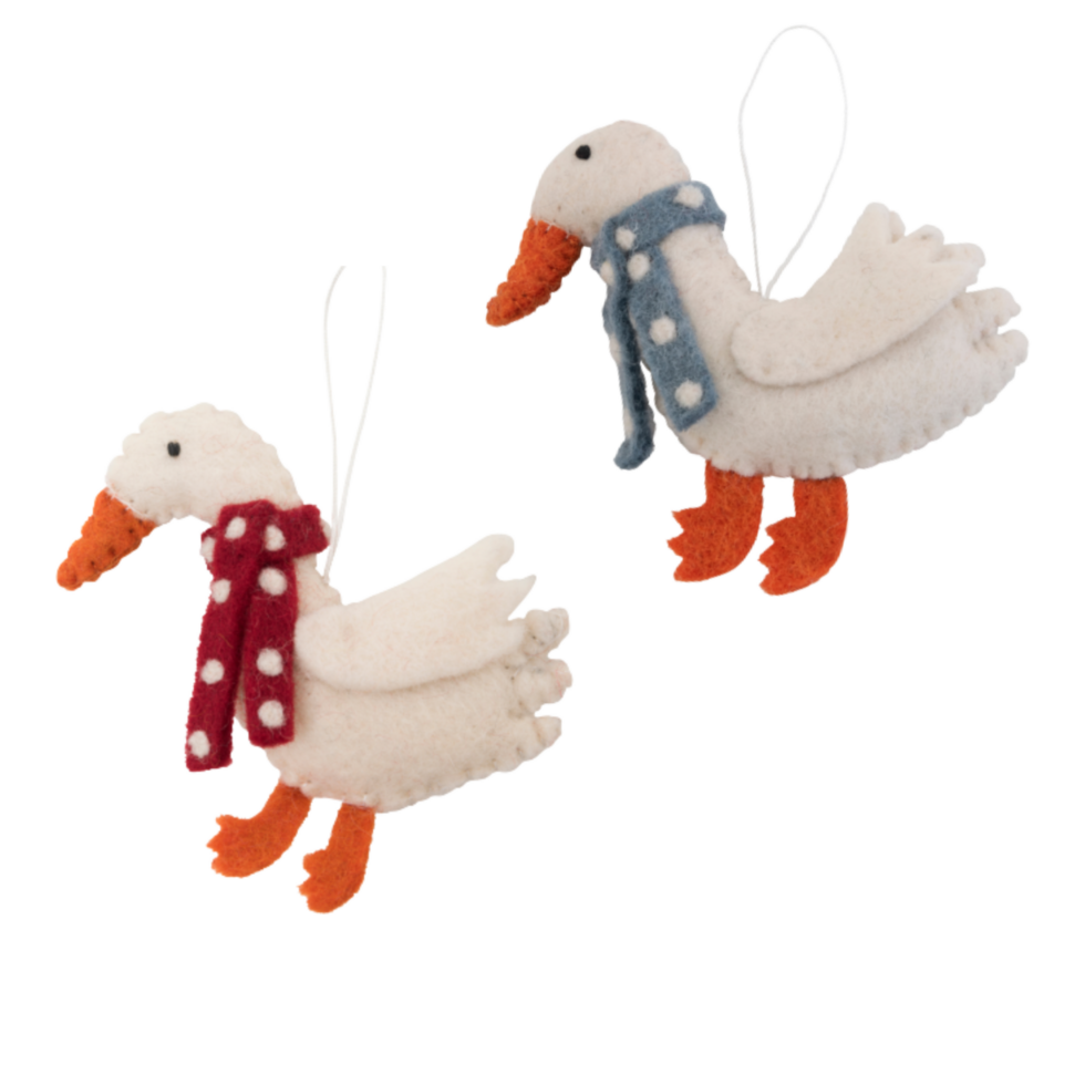 Goose with Blue Scarf | Pashom