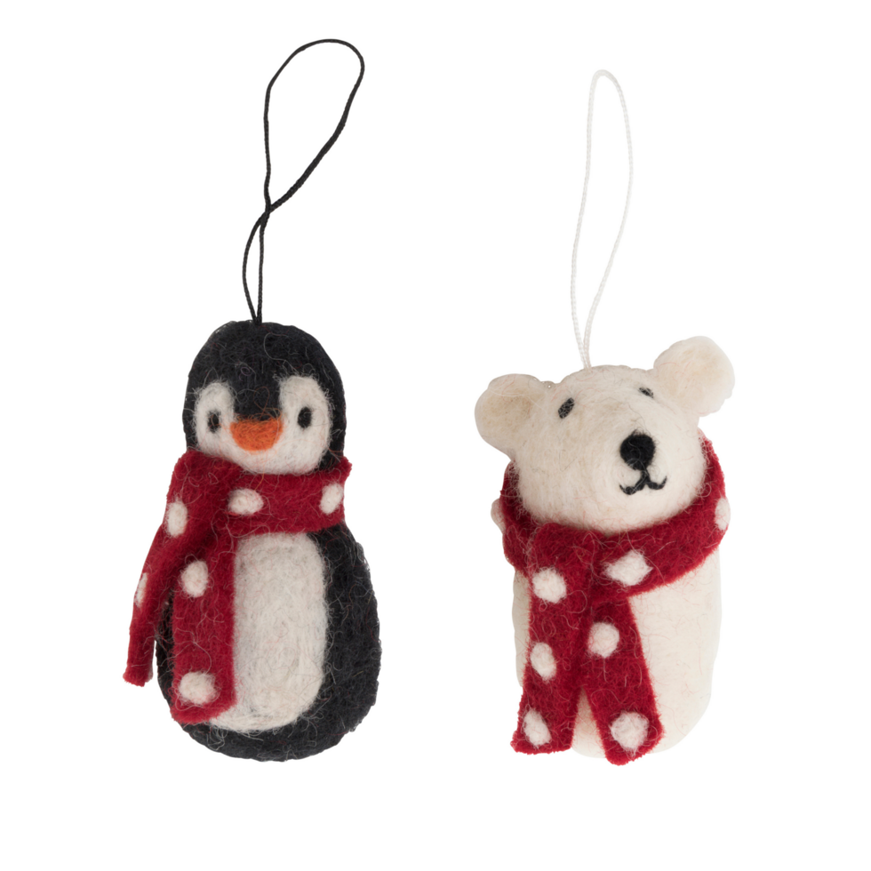 Penguin with Red Scarf | Pashom