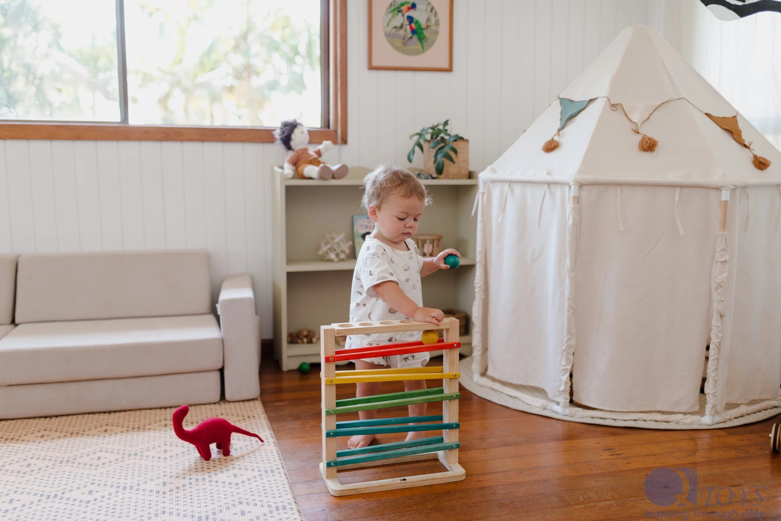 Track a Ball Rack | QToys