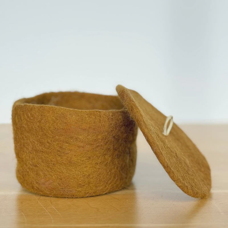 Pot with lid - Small | SHEEP-ish