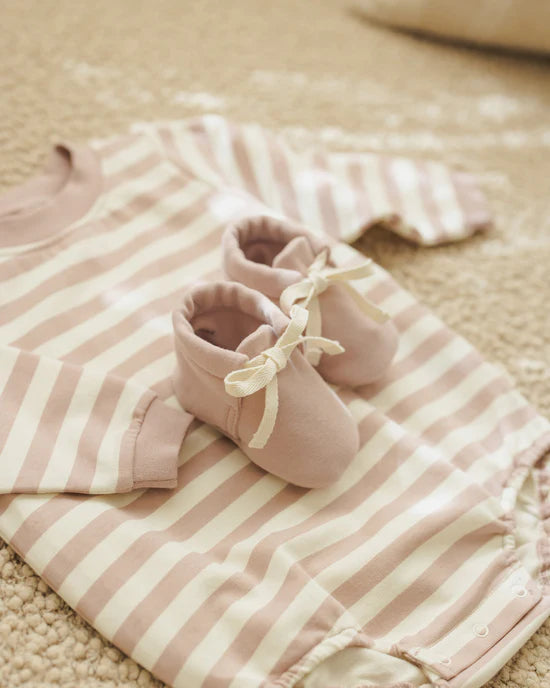 BABY BOOTIES || ROSE | Quincy Mae