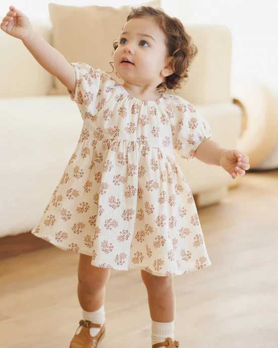 BELLA DRESS || DAYLILY | Quincy Mae