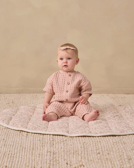 BABY PLAY MAT PINK BLOSSOM - IVORY | Quincy Mae