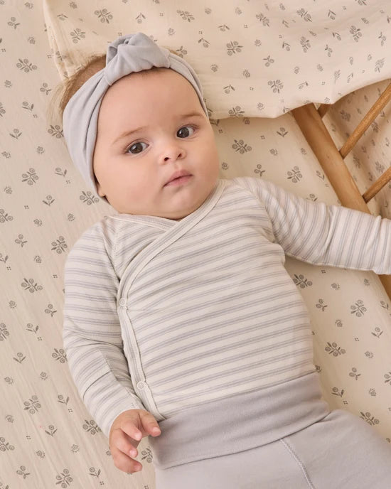 SIDE SNAP BODYSUIT + PANT SET CLOUD STRIPE - CLOUD | Quincy Mae