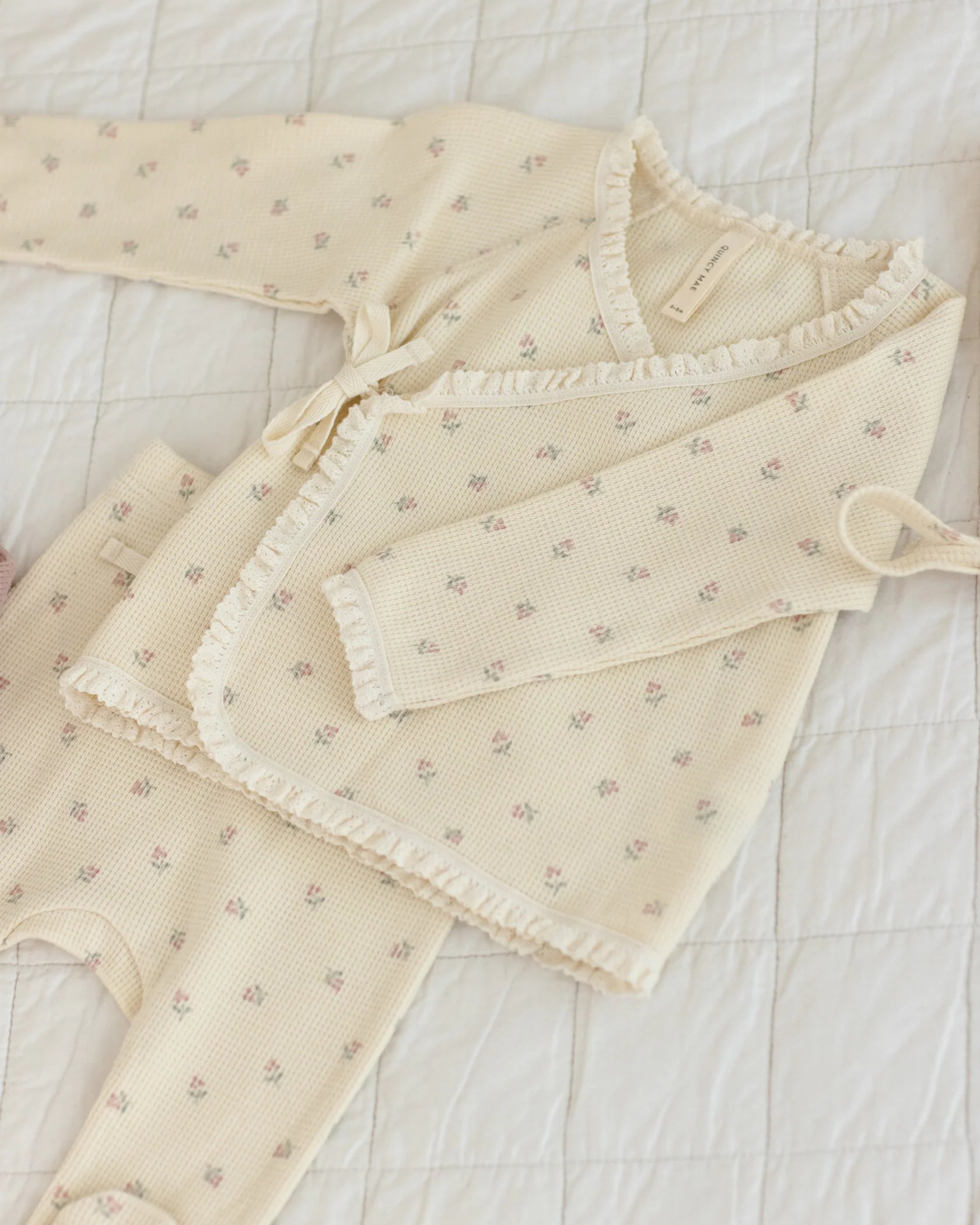 Take Home Set - Mauve Ditsy - Natural | Quincy Mae