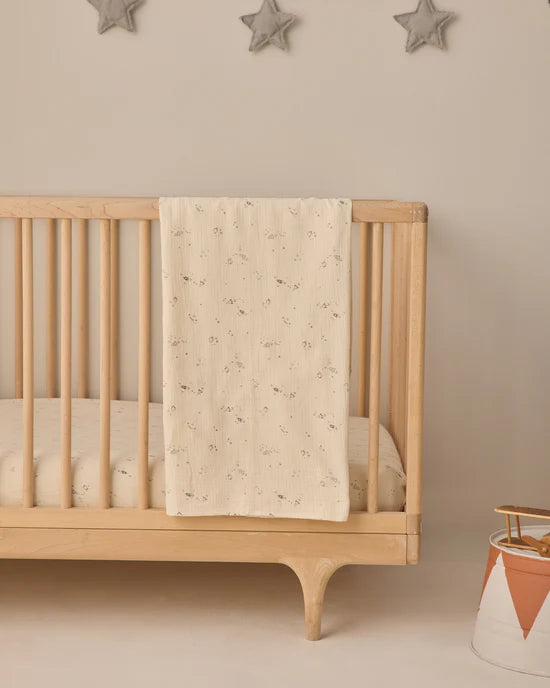 Woven Crib Sheet || Space - NATURAL | Quincy Mae