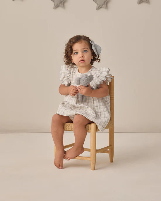 Bow || Sky | Quincy Mae