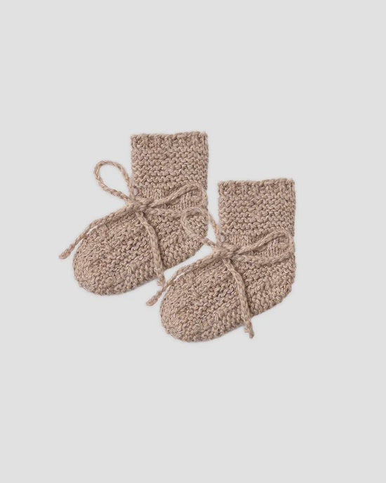 KNIT BOOTIES HEATHERED - ALMOND | Quincy Mae