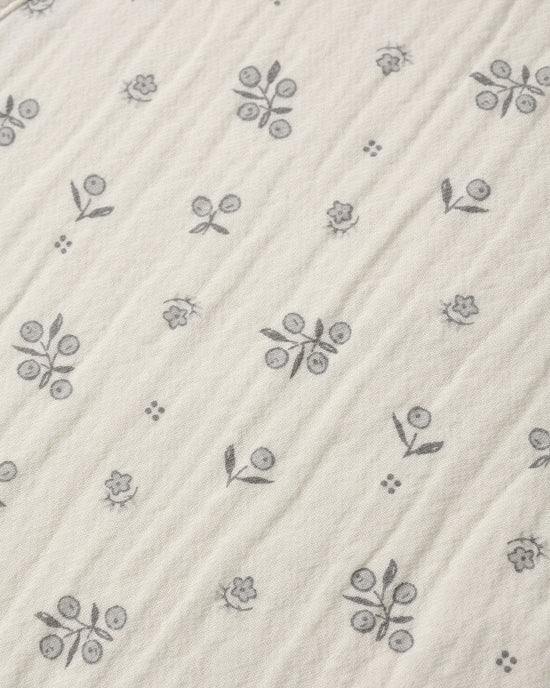 BURP CLOTH, 2 PACK WINTER BERRY, BLUE GINGHAM - CLOUD | Quincy Mae