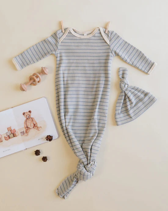 KNOTTED BABY GOWN + HAT SET || STEEL BLUE MICRO STRIPE | Quincy Mae