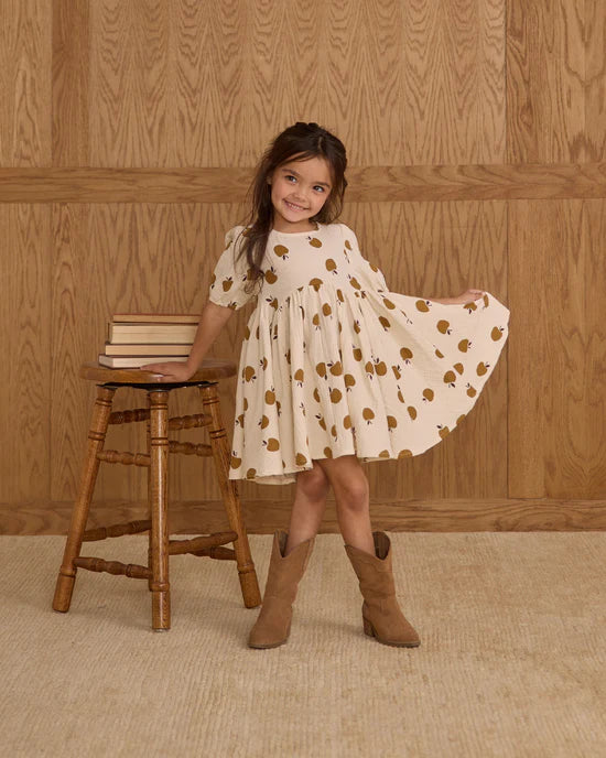 ROSE DRESS || GOLDEN APPLES | Rylee + Cru