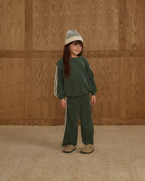 OVERSIZED SWEATSHIRT || GREEN | Rylee + Cru