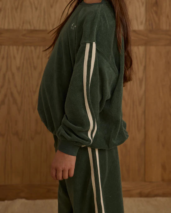 OVERSIZED SWEATSHIRT || GREEN | Rylee + Cru