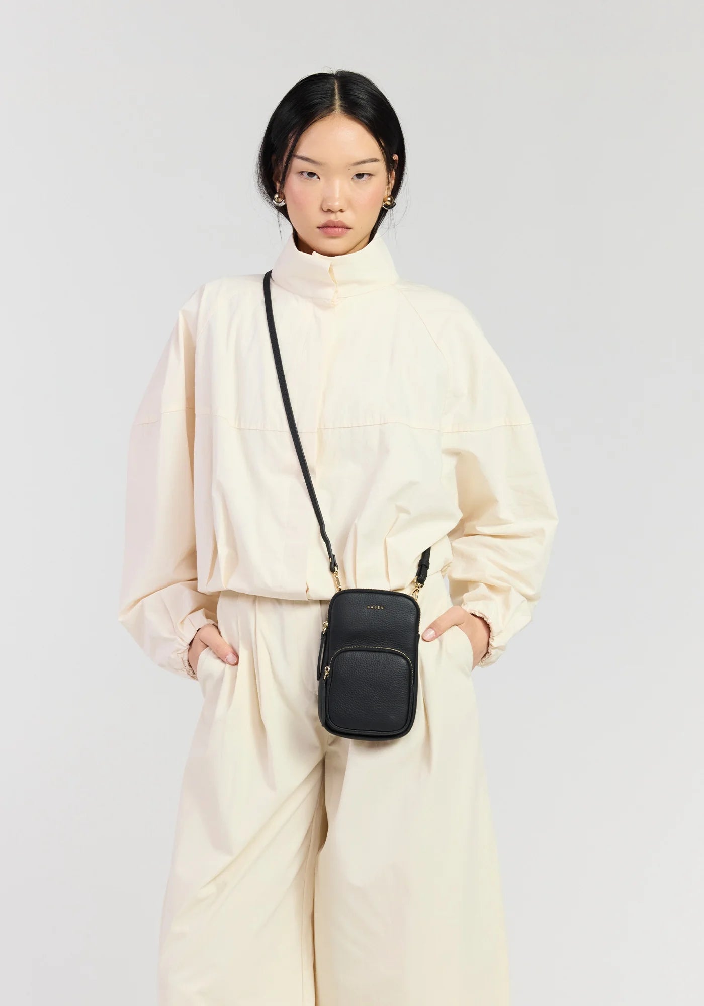 Nikko Luxe Pocket Phone Sling - Black Luxe | Saben