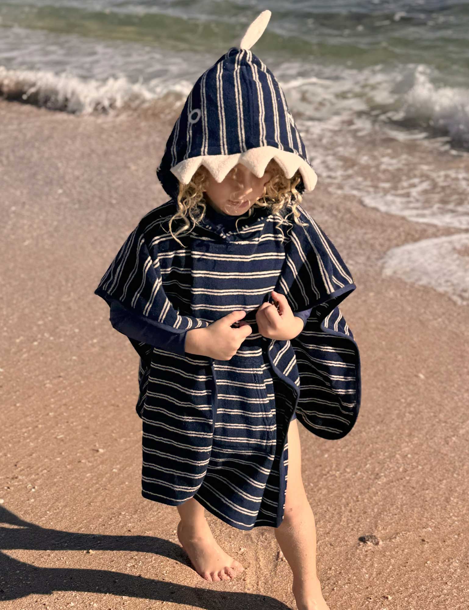 Hooded Animal Towel Marine Stripe | Purebaby