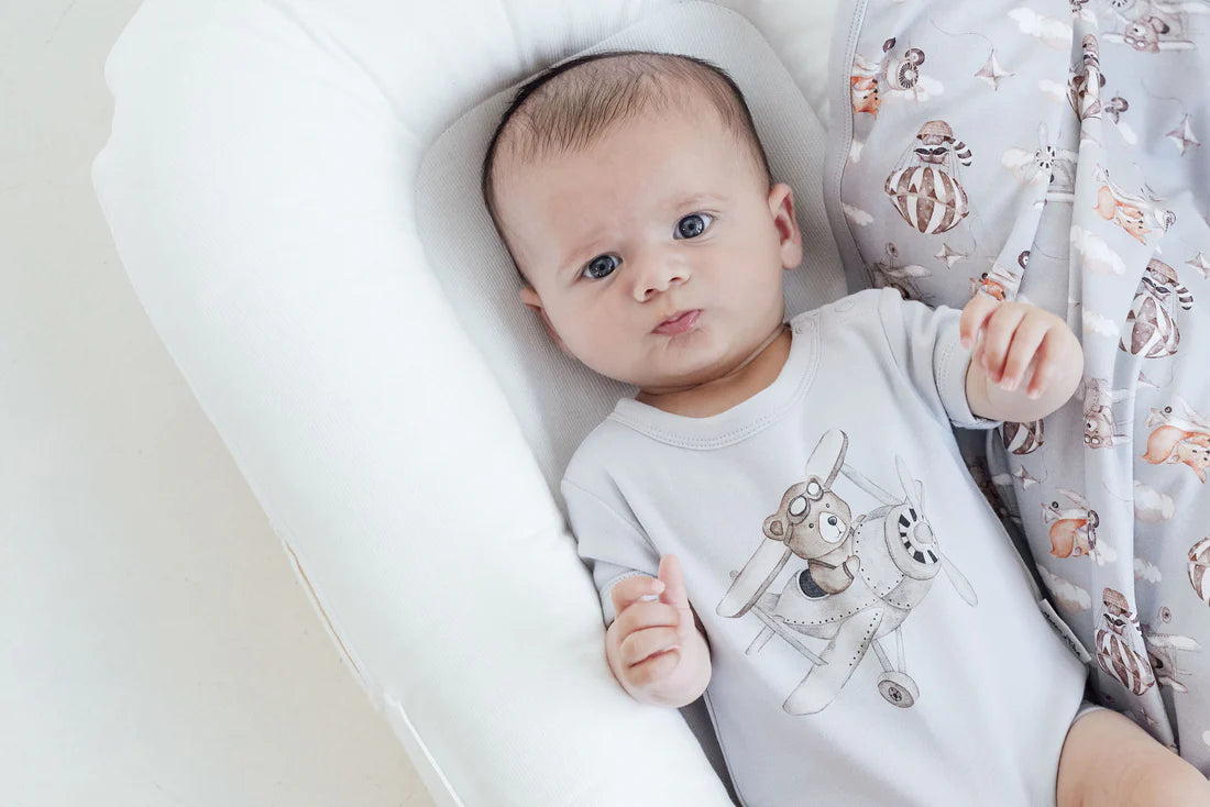 Flying Oli Bear Print Onesie | Blue | Aster & Oak